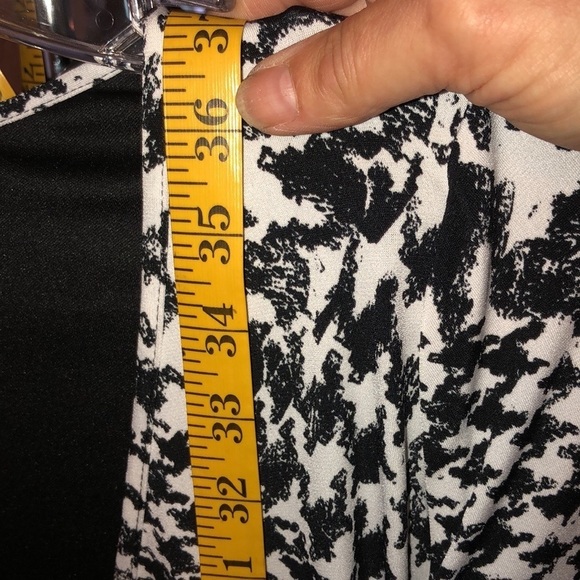 Guess size 12 black & white houndstooth faux wrap dress w/ zip detail NWT - Picture 12 of 16